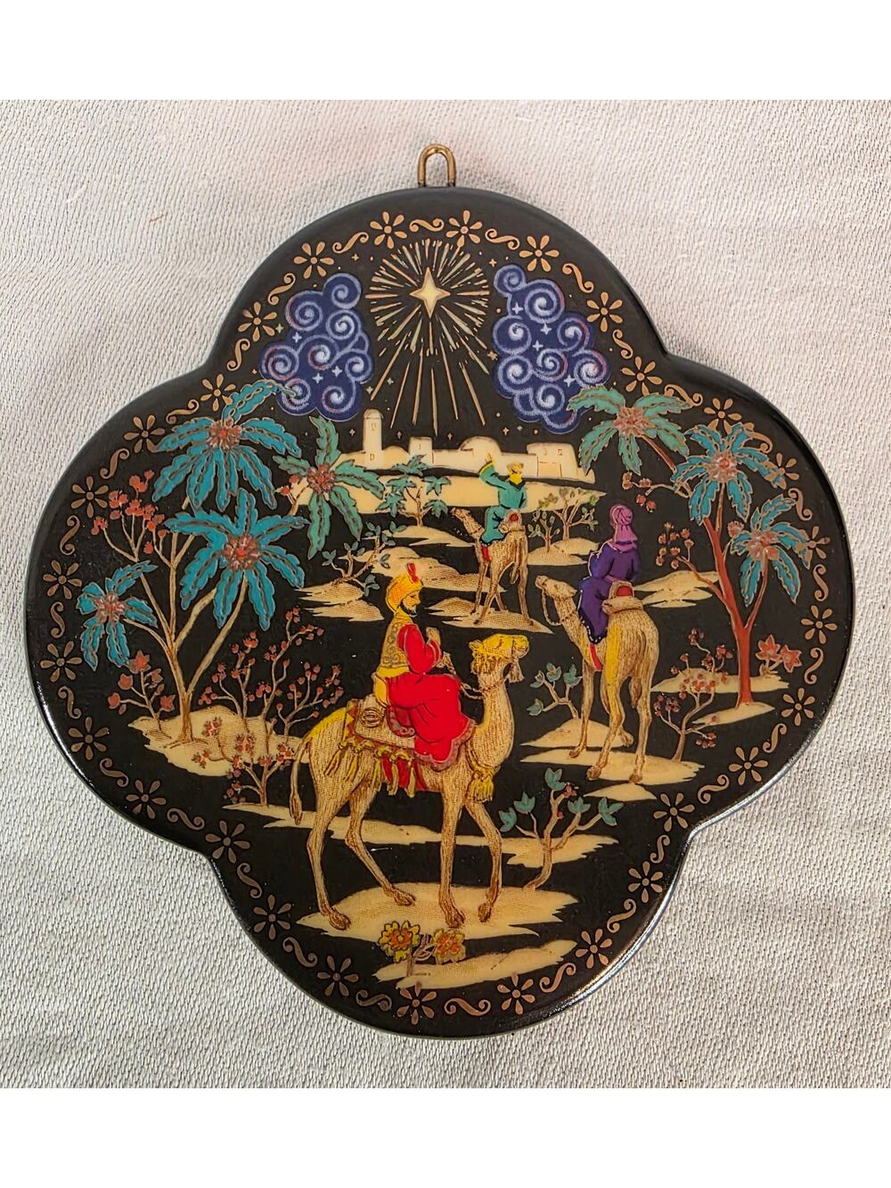 Vtg Hallmark Holiday Enchantments Collection "The Magi" Showcase Ornament In Box